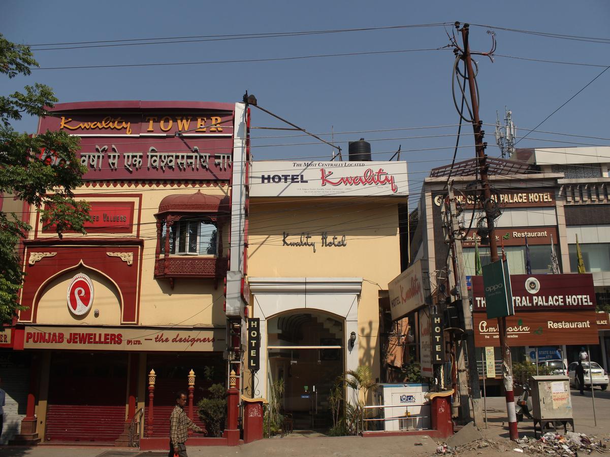 Oyo 5232 Kwality Hotel Dehradun Exterior foto